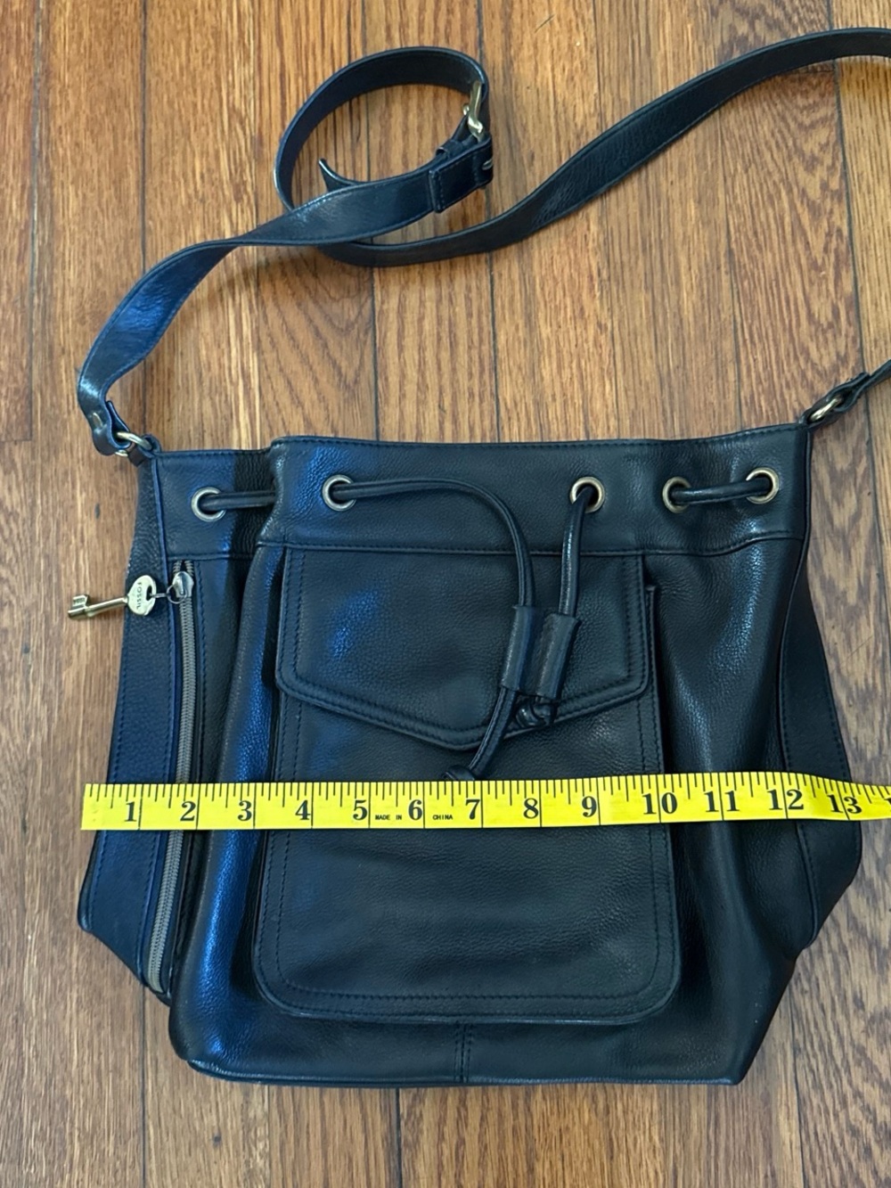 vintage Fossil Black Leather Bucket Bag / Crossbody Shoulder Purse